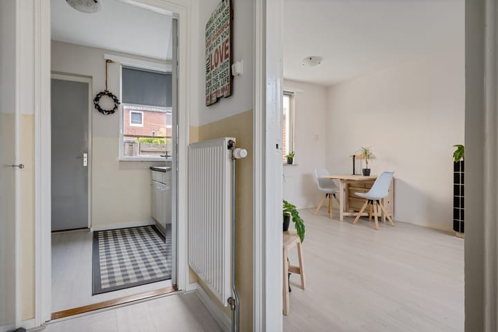 Photo 8 of Meindert Hobbemastraat 1