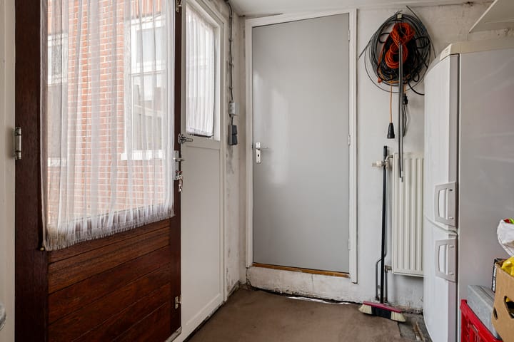 Photo 16 of Meindert Hobbemastraat 1