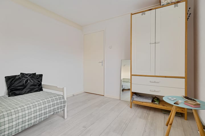 Photo 24 of Meindert Hobbemastraat 1