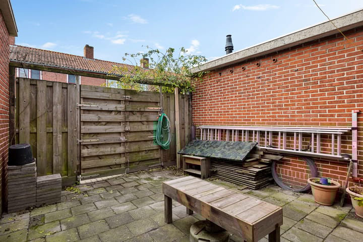 Photo 34 of Meindert Hobbemastraat 1