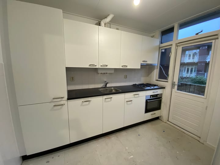 Foto 4 van Newtonstraat 12-1