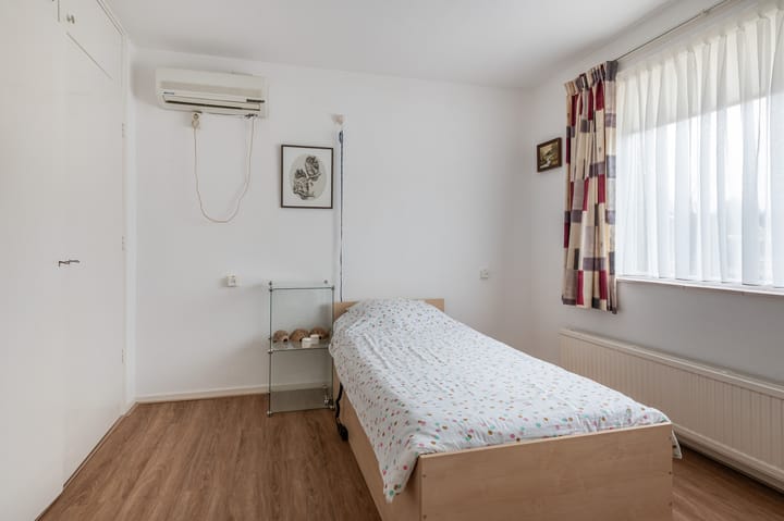 Foto 28 van Larixlaan 29