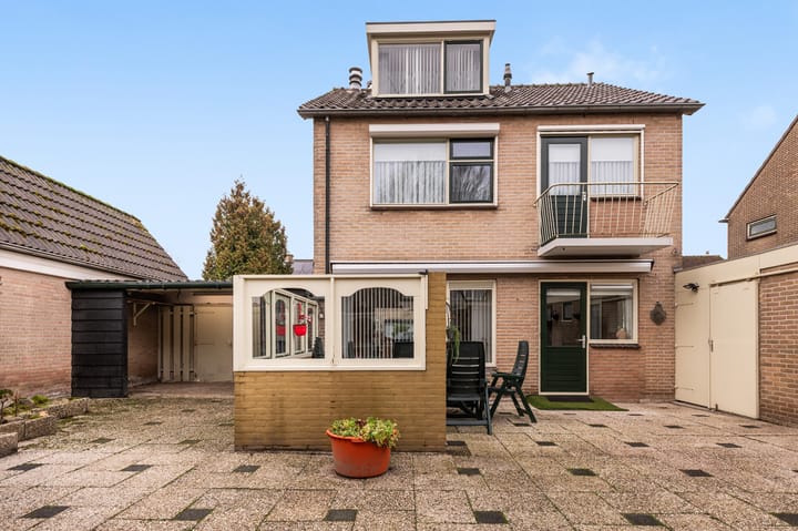 Foto 38 van Larixlaan 29