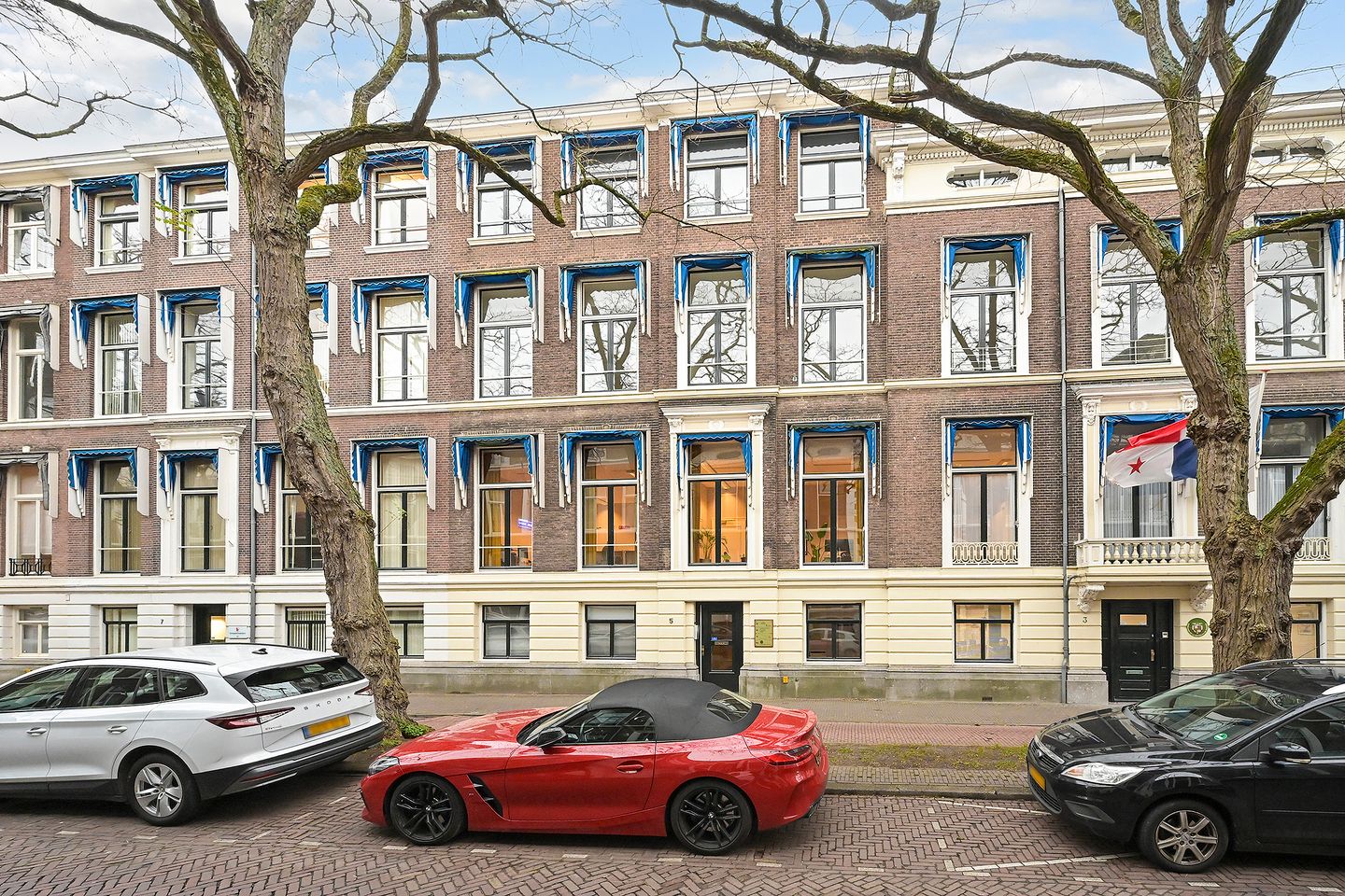 Bekijk foto 1 van Amaliastraat 5