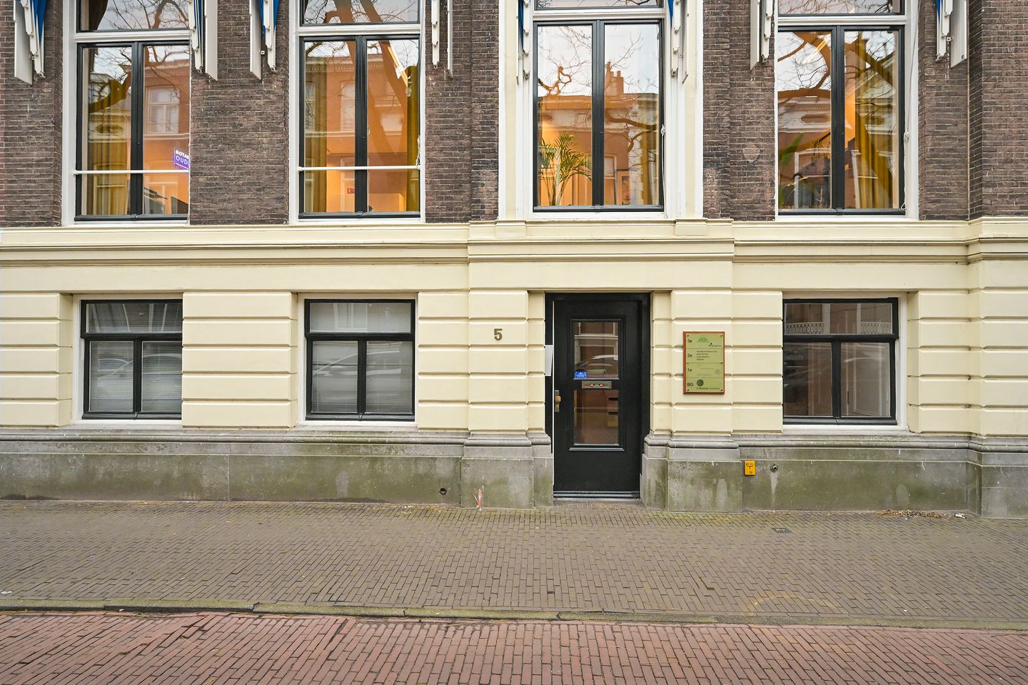 Bekijk foto 3 van Amaliastraat 5