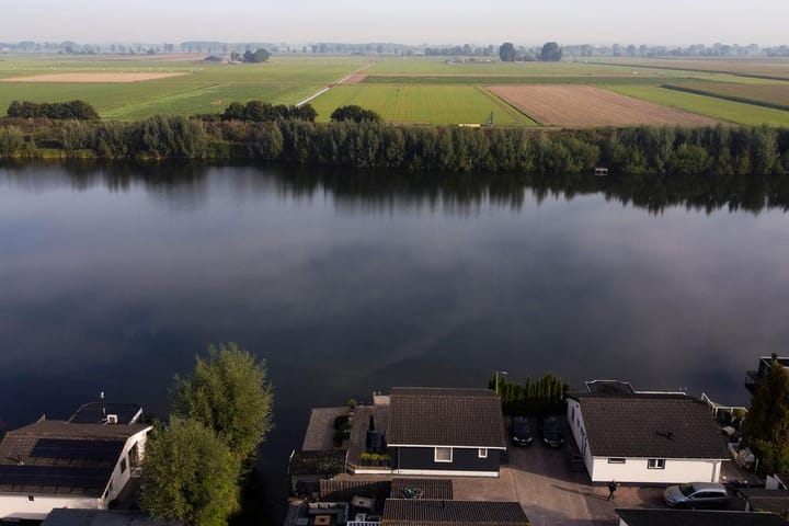 Foto 9 van Vier heultjes 402