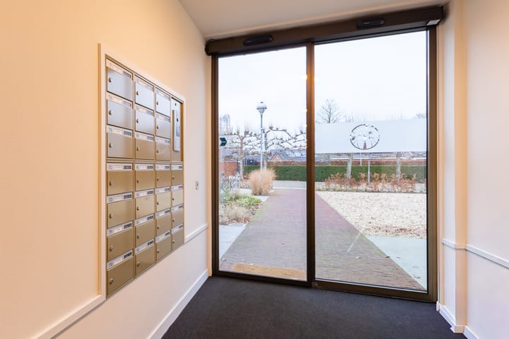 Photo 9 of Rembrandtstraat 11