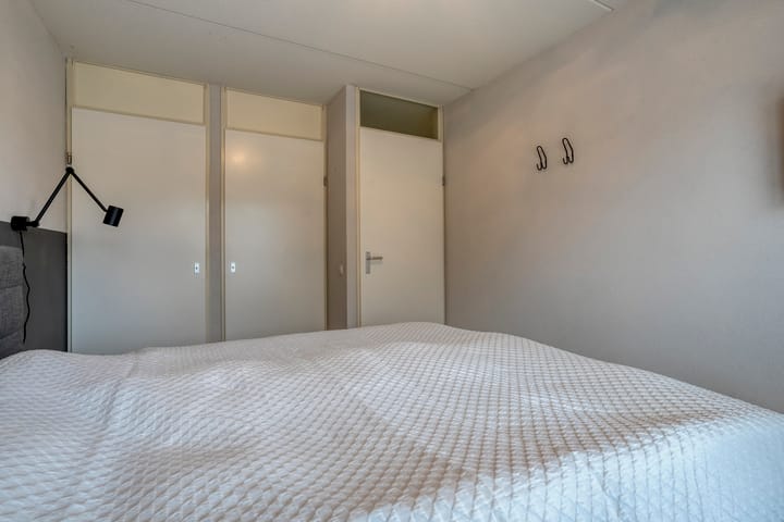 Photo 16 of Roerdomp 8