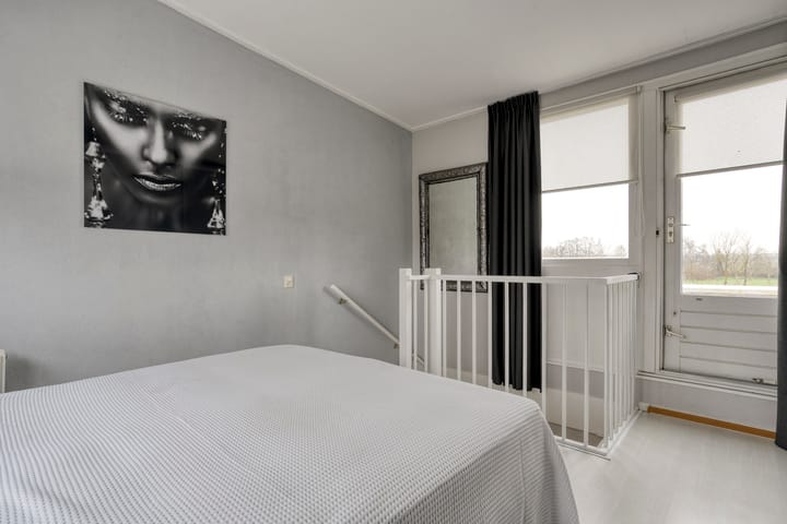 Photo 25 of Roerdomp 8