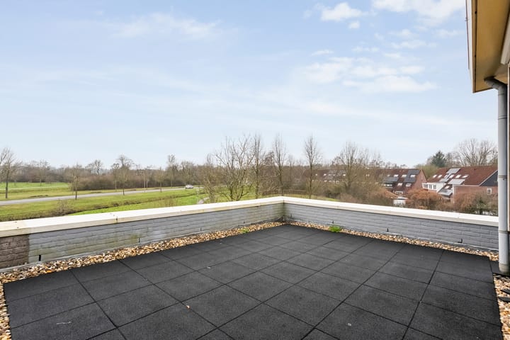 Photo 26 of Roerdomp 8