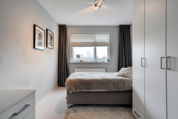 Photo 21 of Roerdomp 8