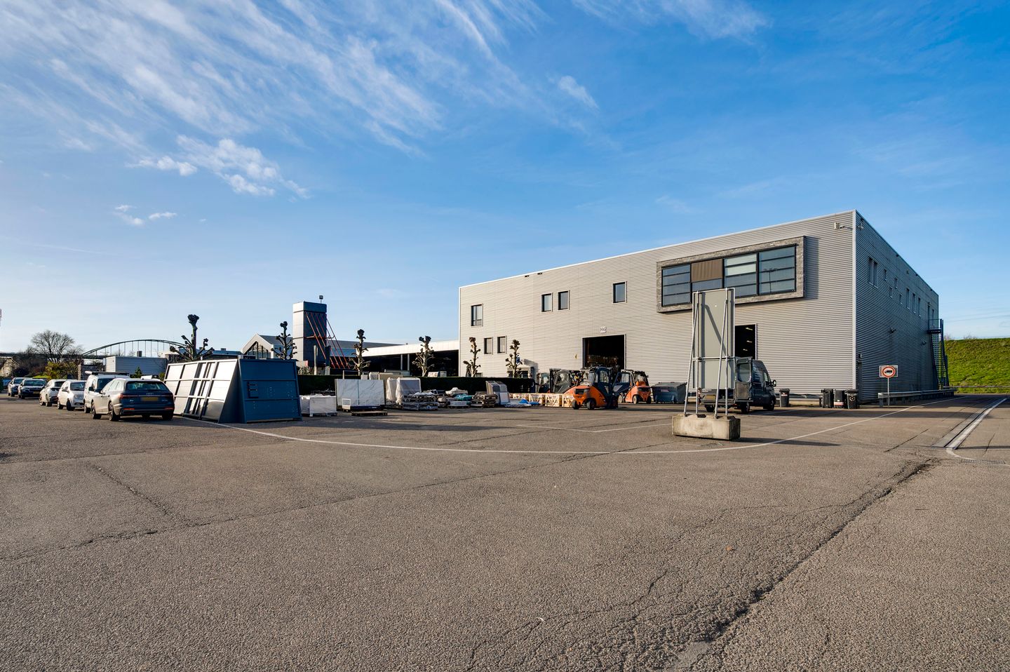 View photo 4 of Havenweg 18