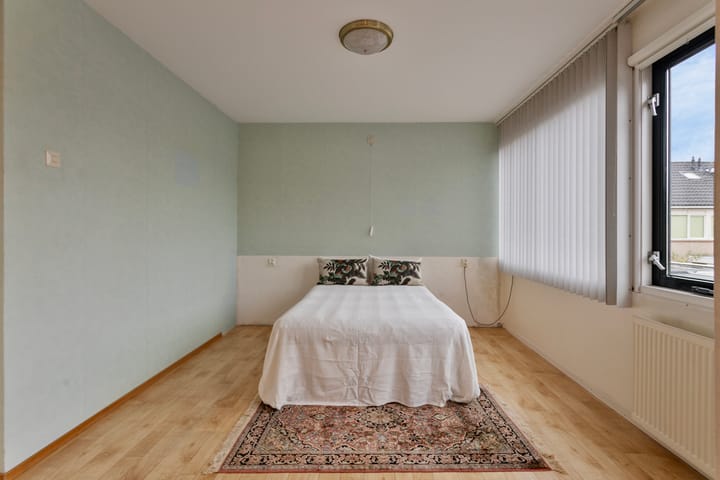 Photo 15 of Akelei 25