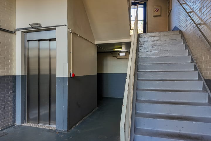 Foto 16 van Van Ostadelaan 304