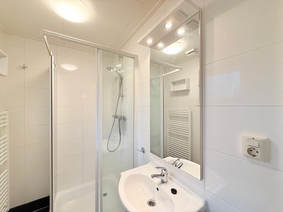 Foto 16 van Vijverlaan 1-L008