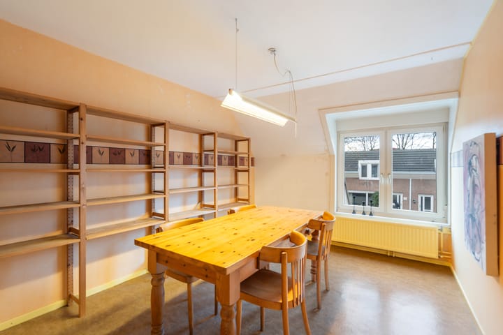 Foto 25 van Meester Strijbosstraat 20