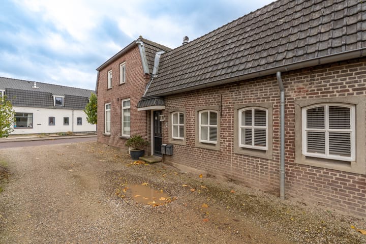 Foto 11 van Spoorstraat 58