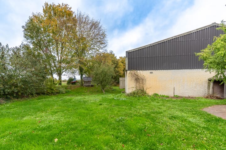 Foto 15 van Spoorstraat 58