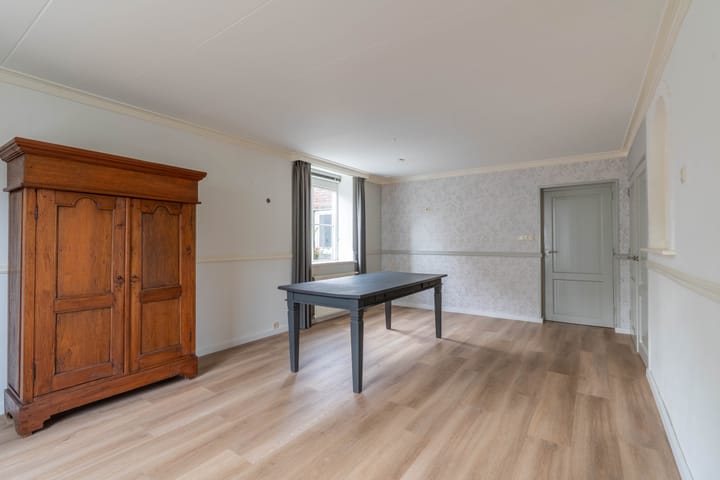 Foto 41 van Spoorstraat 58