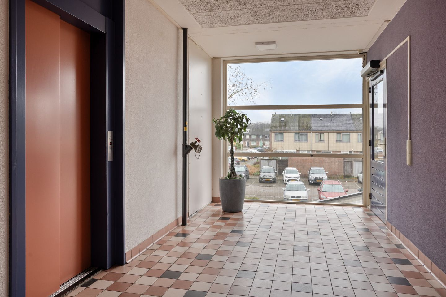 Photo 4 of Geessinkweg 303-A