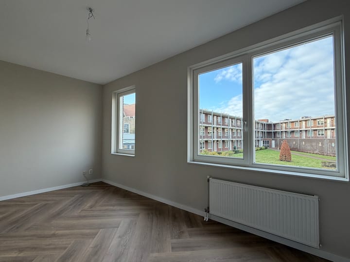 Foto 8 van Frans Strouxstraat 4-G