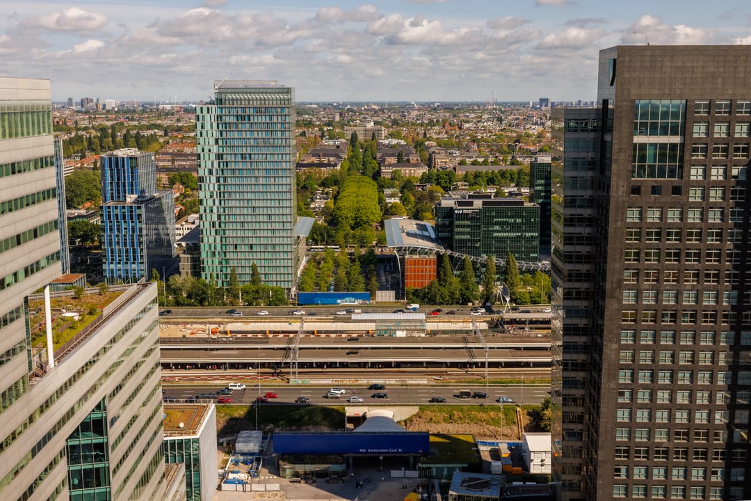 Foto 37 van Gustav Mahlerplein 285