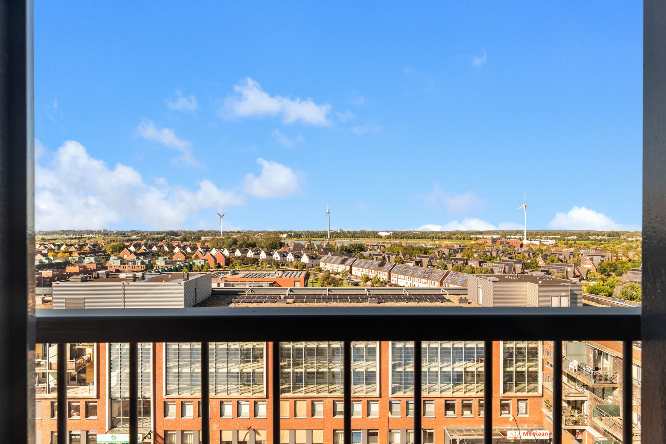 Foto 24 van Brandpunt 126