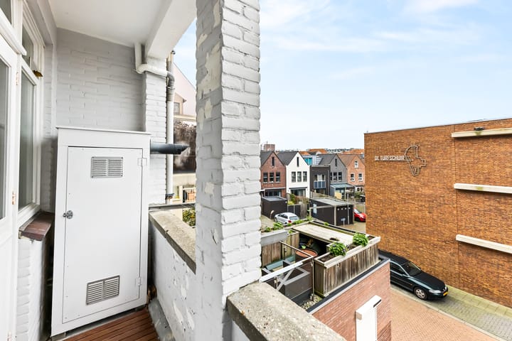 Photo 20 of Coosje Buskenstraat 70