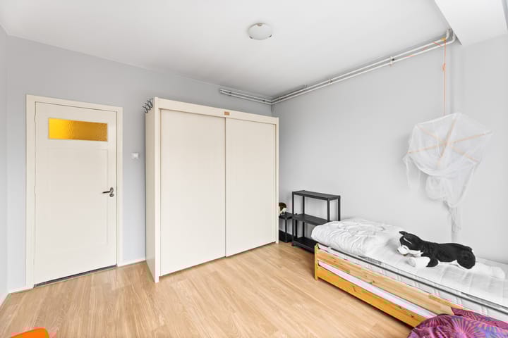 Photo 26 of Coosje Buskenstraat 70