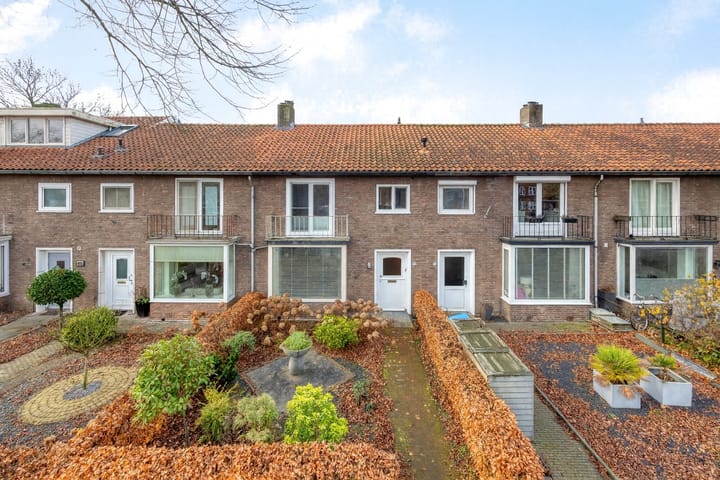 Foto 1 van Van Oldenielstraat 49