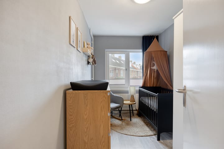 Foto 20 van Van Oldenielstraat 49