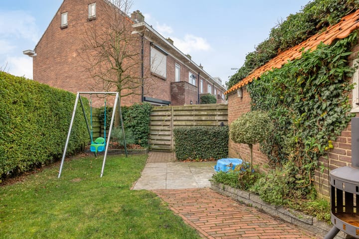 Foto 26 van Van Oldenielstraat 49