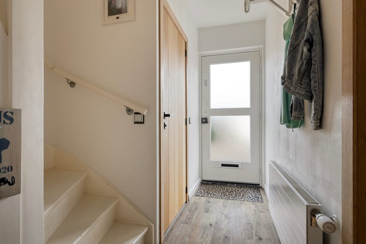 Foto 2 van Waalstraat 8