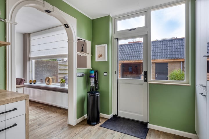 Foto 15 van Waalstraat 8