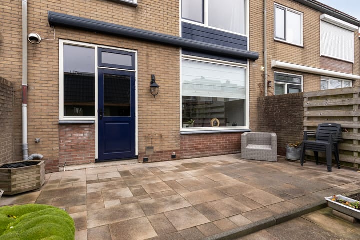 Foto 36 van Waalstraat 8