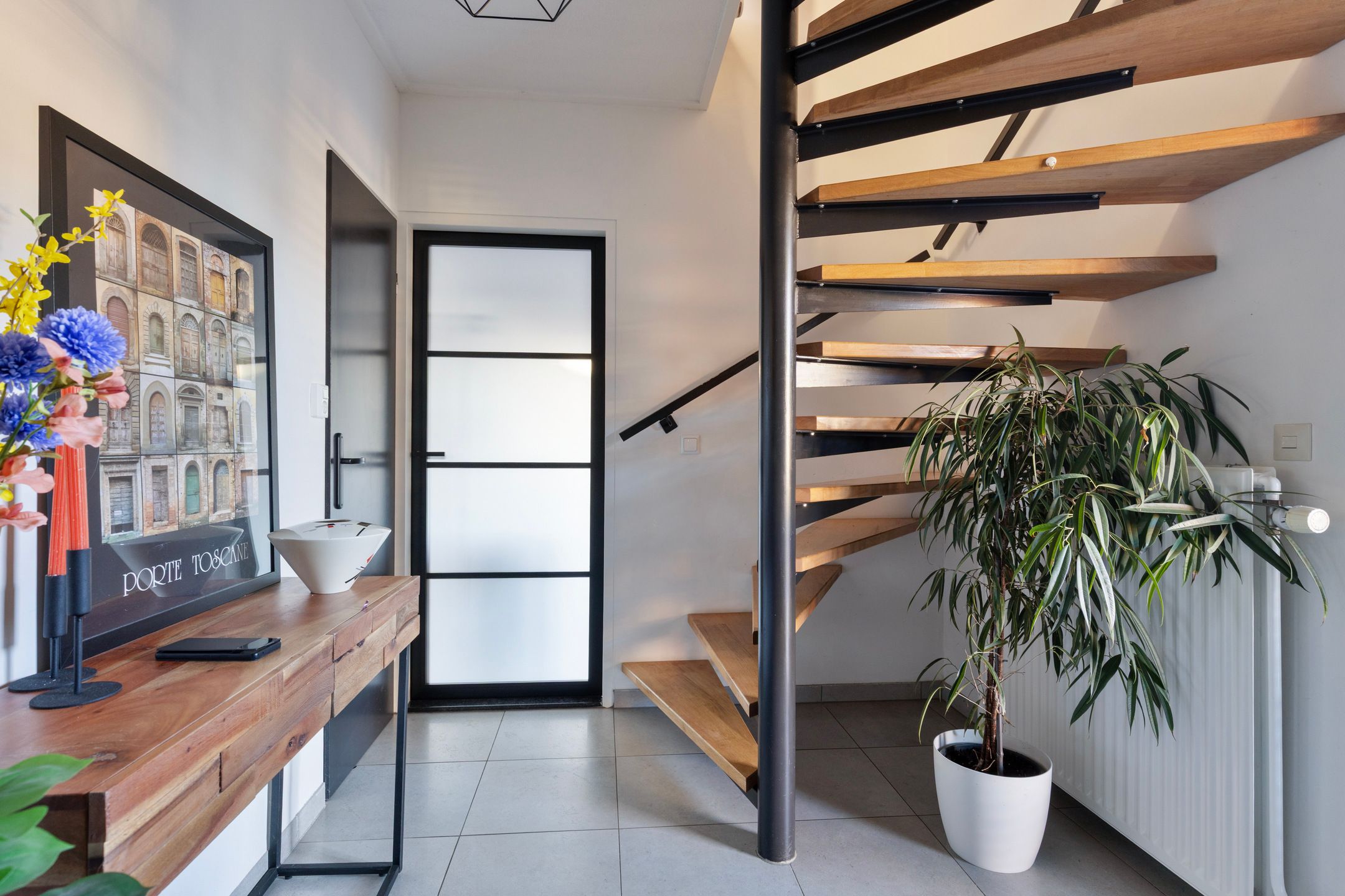 Photo 9 of Martin Leliveltstraat 1-A