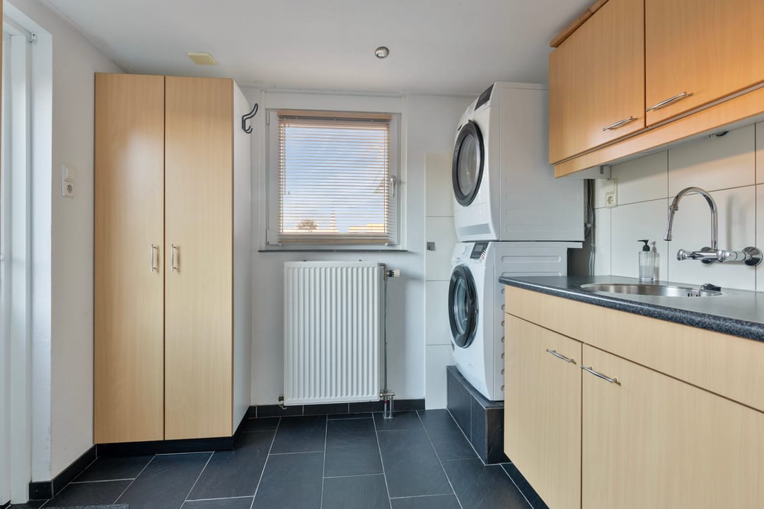 Photo 26 of Martin Leliveltstraat 1-A