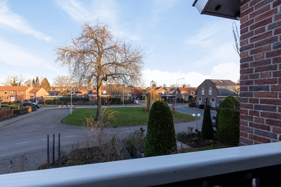 Photo 32 of Martin Leliveltstraat 1-A