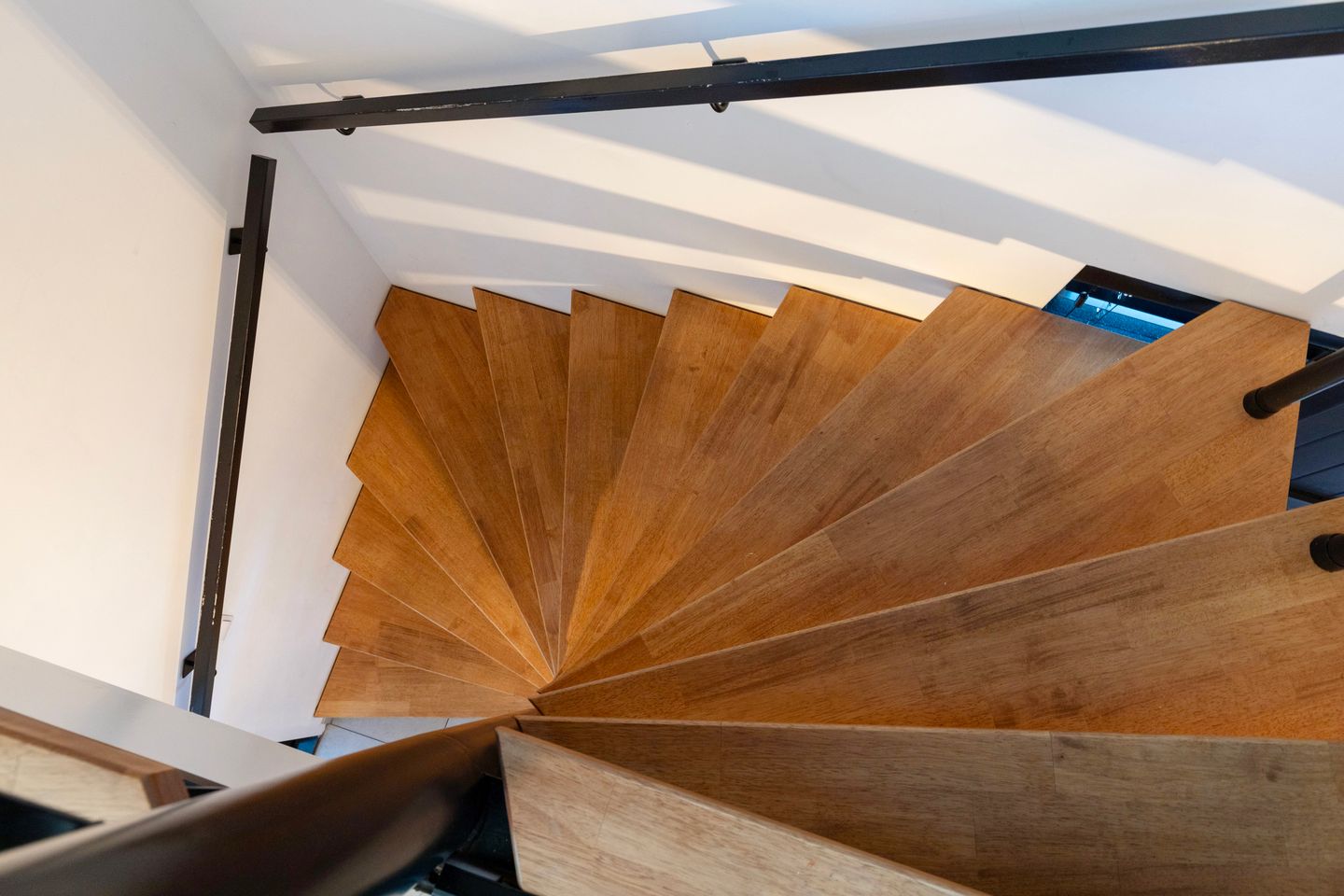 Photo 29 of Martin Leliveltstraat 1-A