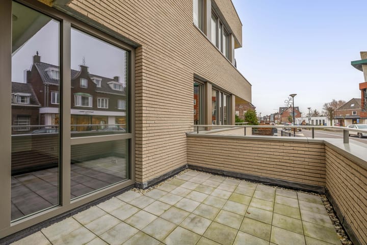 Foto 2 van Rijksweg 49-A8