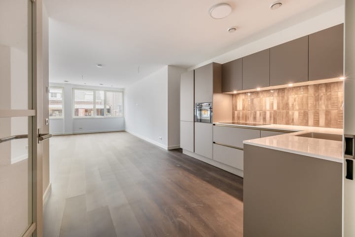 Foto 4 van Rijksweg 49-A8