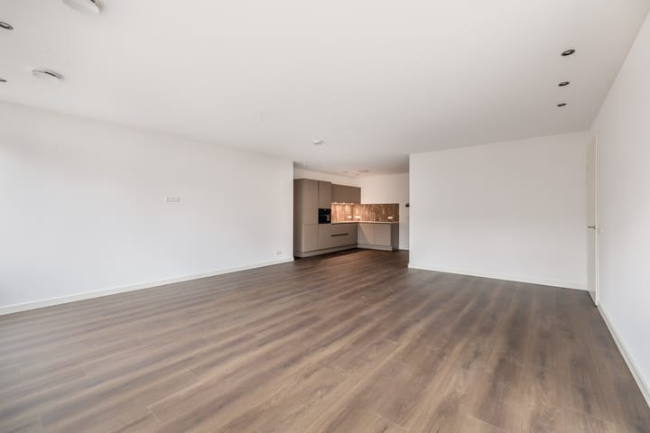 Foto 7 van Rijksweg 49-A8