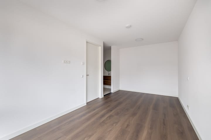 Foto 13 van Rijksweg 49-A8