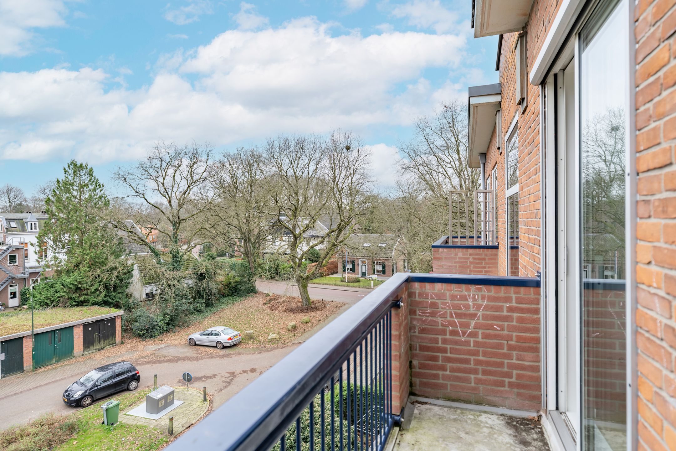 Photo 9 of de Engh 15-III