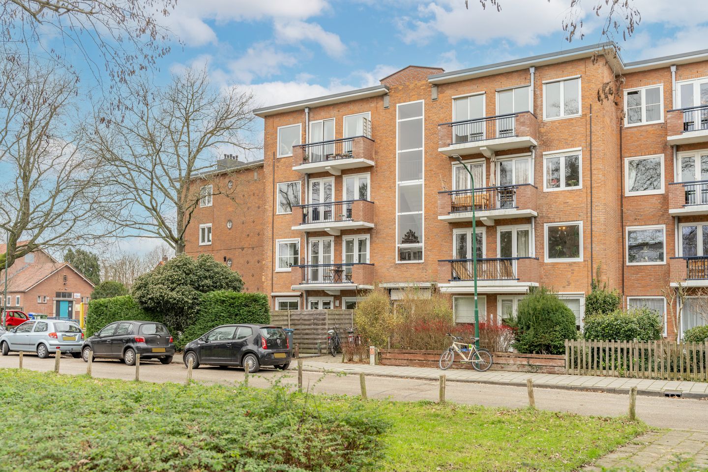 Photo 25 of de Engh 15-III