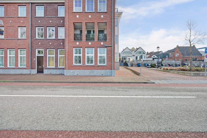 Foto 33 van Achterstraat 52