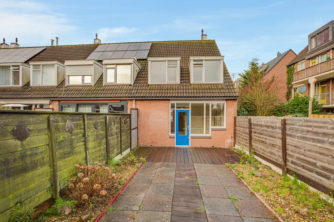 Foto 1 van Wethouder In 't Veldstraat 35