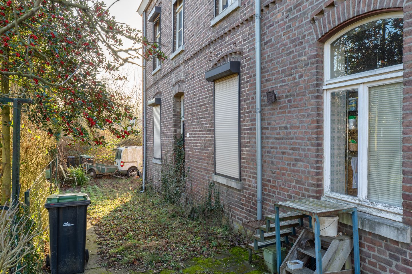 Foto 10 van Dr. Poelsplein 18