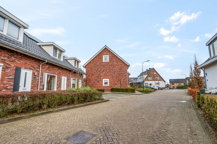 Photo 24 of Molenweg 9