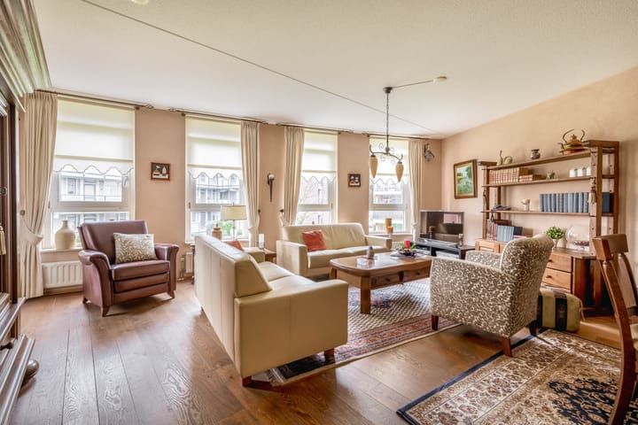 Photo 2 of Muntstraat 56-F